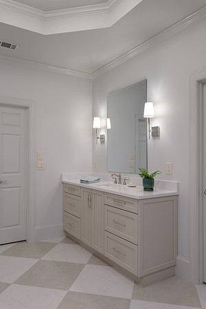 4726 Lakeway_9334-HDR